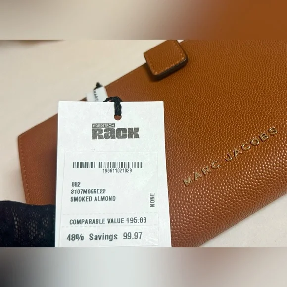 🆕MARC JACOBS Phone Wristlet Wallet from NORDSTROM Rack - Picture 9 of 17